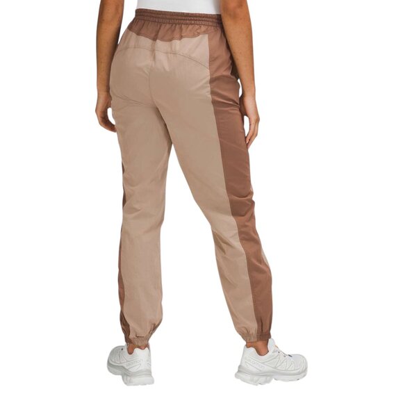 Lululemon | 4 | Evergreen Track Pants | Athleisure | Activewear | Joggers - Picture 14 of 16